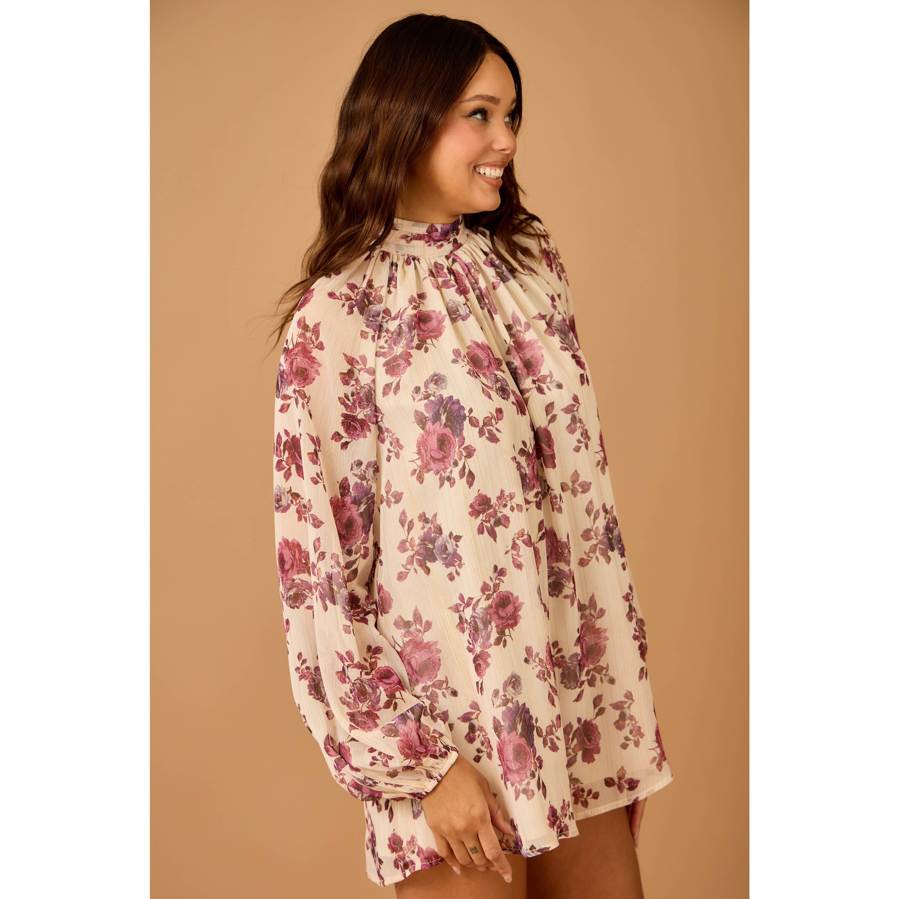 Cream combo Blommig chiffongromper med ballongärmar för wholesale på Faire3