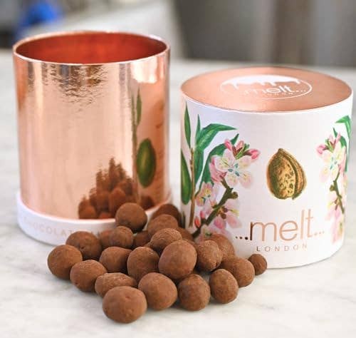 Melt Chocolates - Wholesale Chocolate Covered Sweets - Milk Chocolate Coated Almonds2