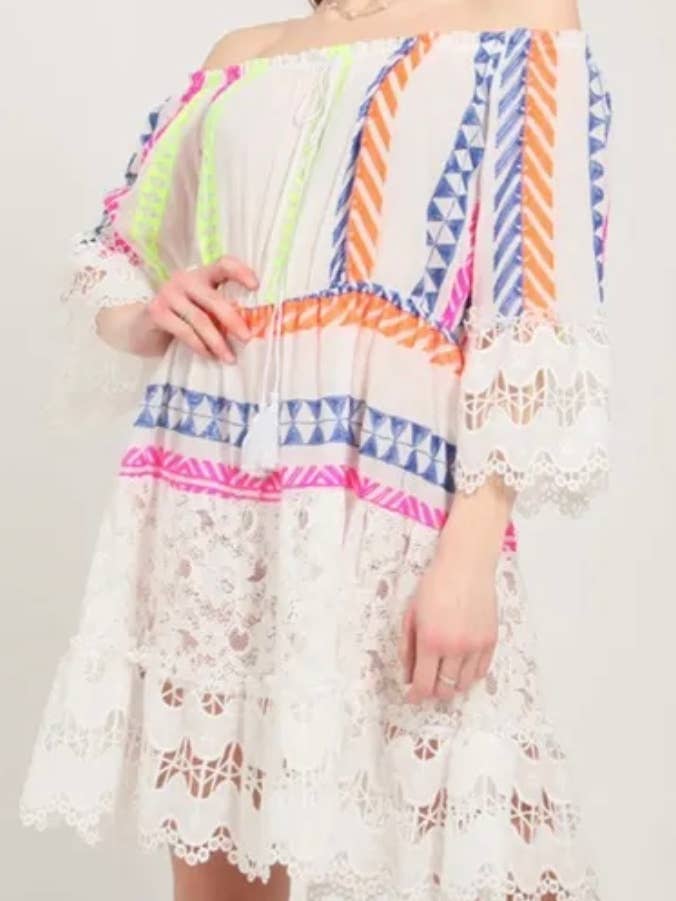 LOOWIE - Vendita all'ingrosso Vestito - Donna - 3350 Abito all'uncinetto in pizzo di cotone bianco taglia unica LOOWIE