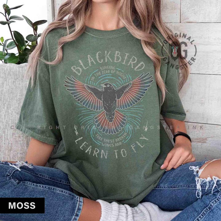 TheKingShirt - Wholesale Graphic Sweatshirt - Women's - Blackbird Retro Rock Band Tee2