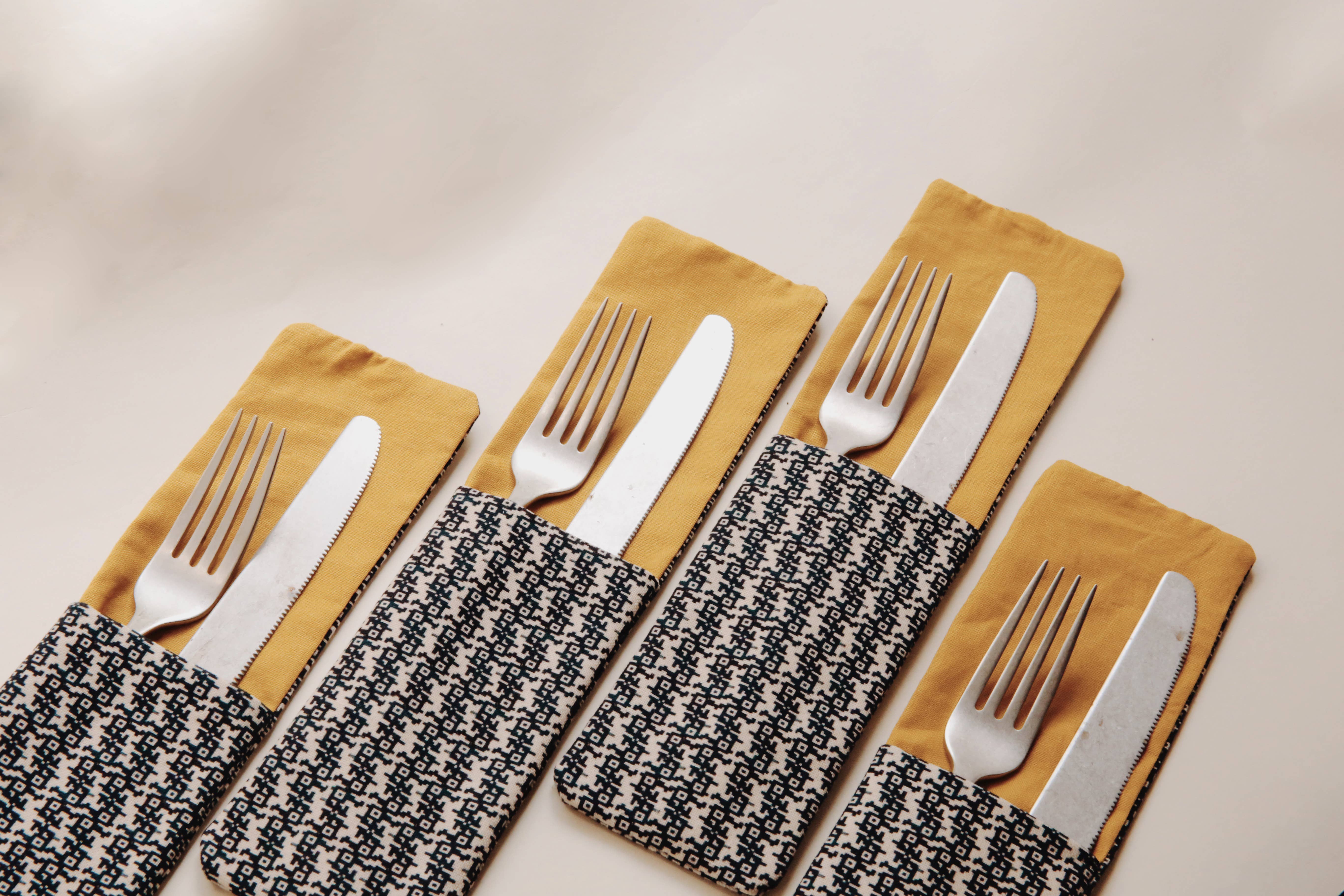 Nyra Design - Wholesale Table Runner - Bo Cutlery Table Set Design 033
