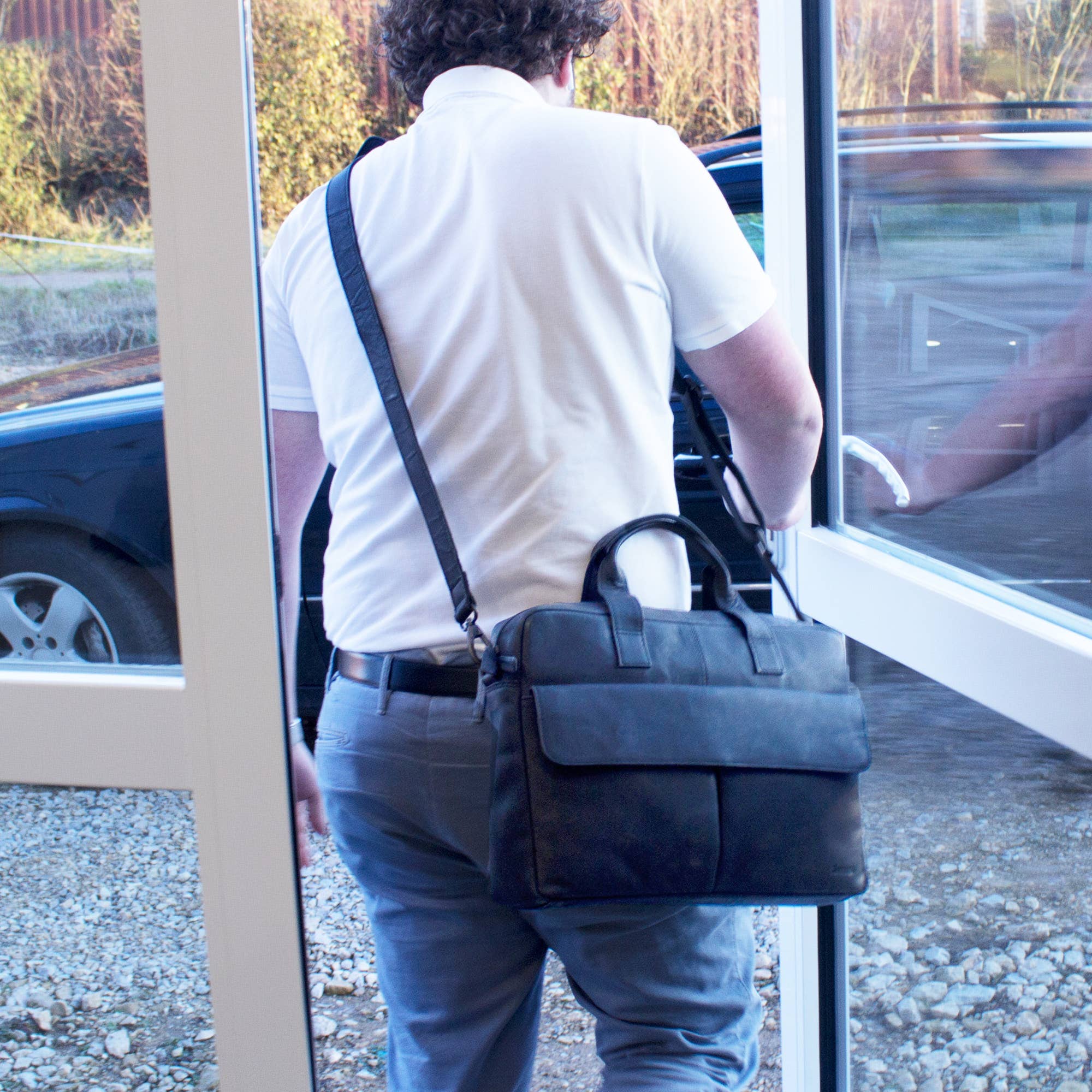 Sunsa - Wholesale Laptop Bag - Men's - Sunsa men's laptop bag. Leather men handbag. 14 inches1