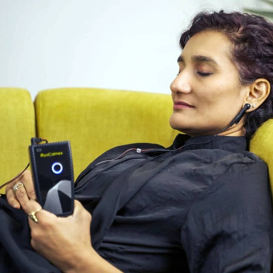 7e Wellness - Vendita all'ingrosso Dispositivi elettronici per la cura della pelle - 7e MyoLift Myocalme Pro2