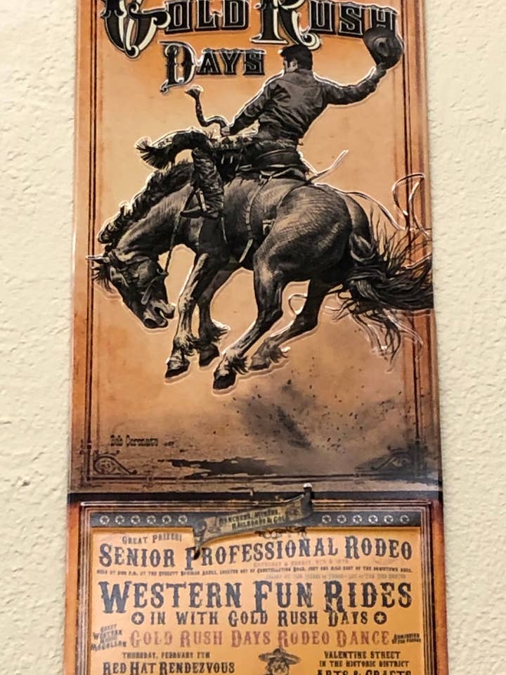 Wickenburg, Arizona : affiche de rodéo Bob Coronato (panneau métallique) pour la vente par Bob Coronato: Rodeo Posters - Original Art - Home Décor