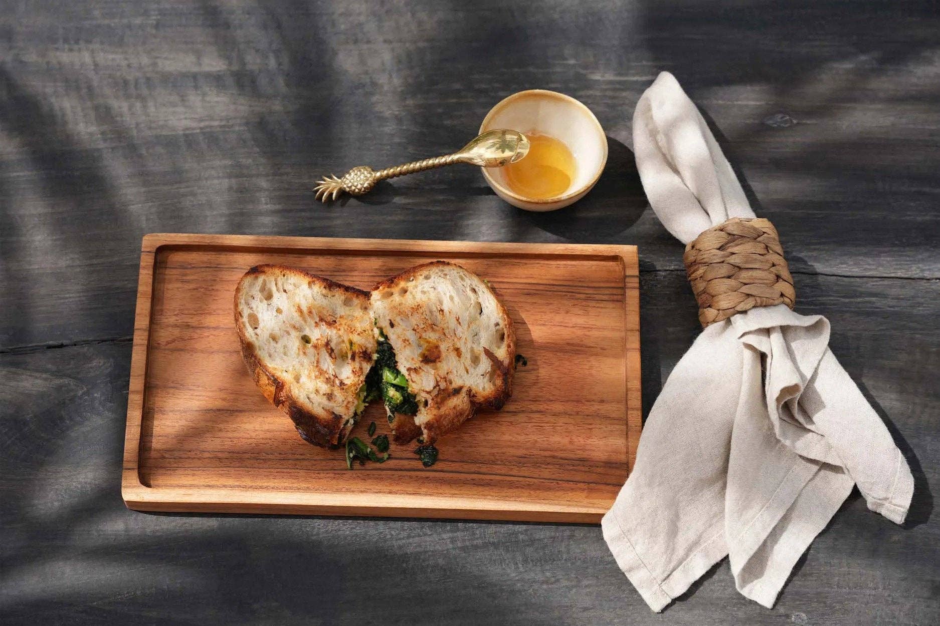 Bazar Bizar Living - Wholesale Serving Tray - The Gormandize Tray - Natural - L1