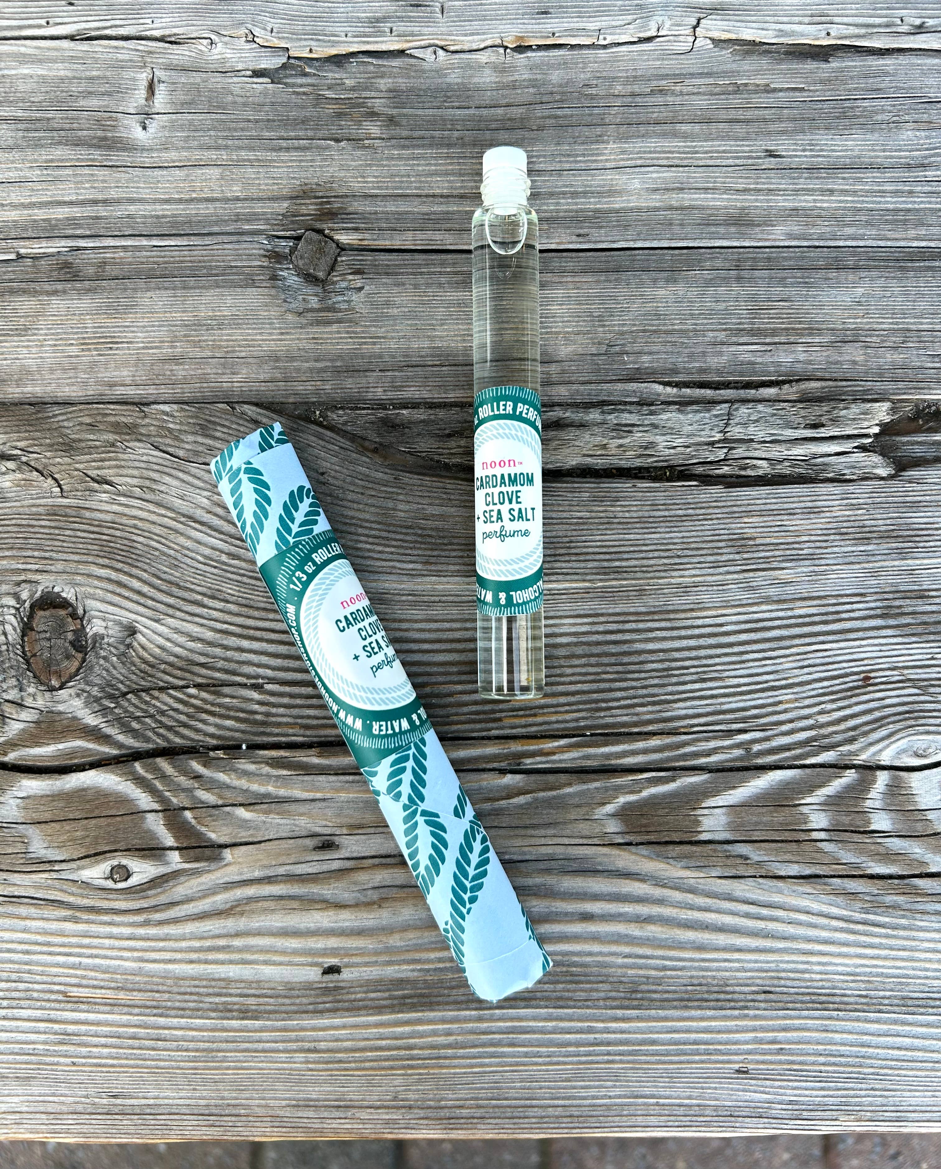 noon designs - Vendita all'ingrosso Fragranza roll-on - profumo rollerball. cardamomo, chiodi di garofano + sale marino