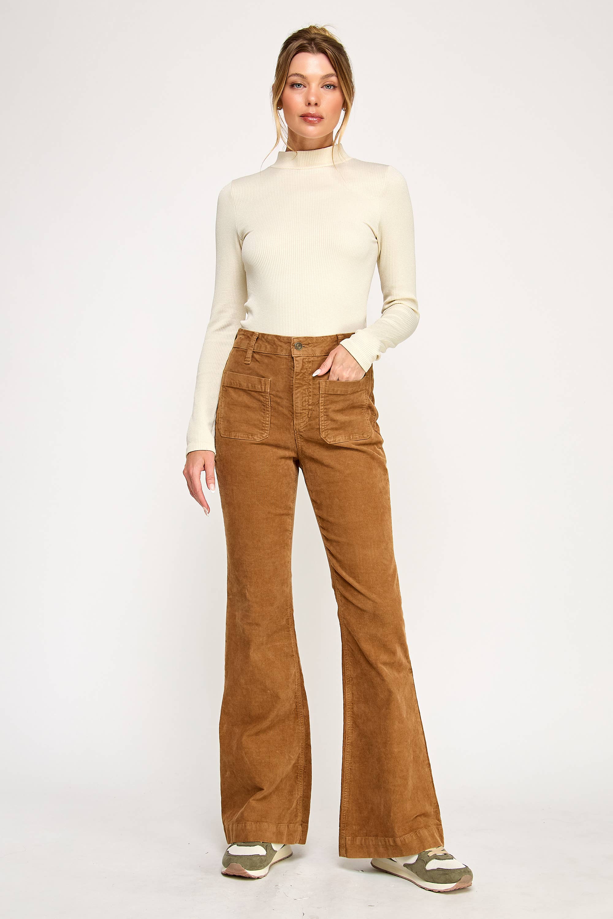 Marron chameau JEAN ÉVASÉ TAILLE HAUTE EN CAMEL (P-SP-P105CM) en vente sur Faire