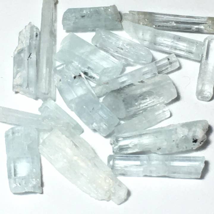 Edelsteen A Kwaliteit Aquamarijn Natuurlijke Geëindigde Kristallen 27,1ct voor wholesale door Wildheart Crystals