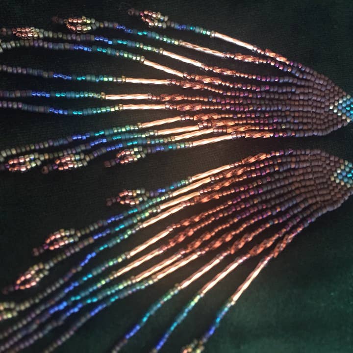 Boucles d'oreilles en perles de verre à longues franges par MauiSwan ~ « Royal » pour la vente par Maui Swan Designs