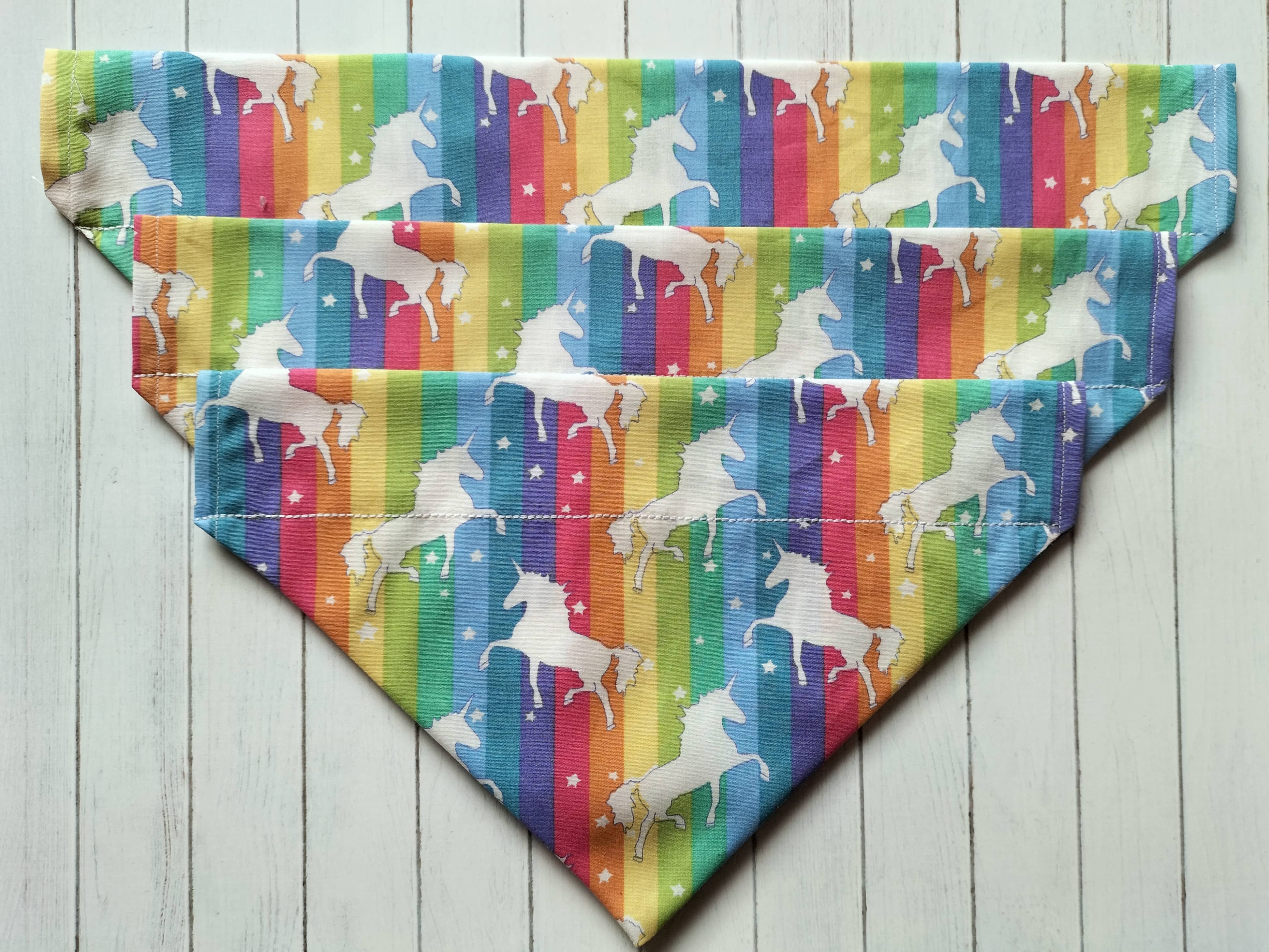 Hannah and me – Engroshandel Bandana - Hund – Rainbow unicorn hund bandana, slip på, tilbehør til kæledyr6