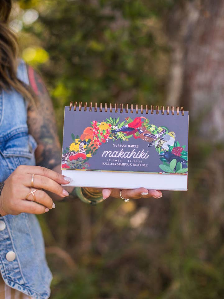 Calendrier de bureau Makahik 2026 : Bujo Bae x Kaulana Mahina pour la vente par Bujo Bae