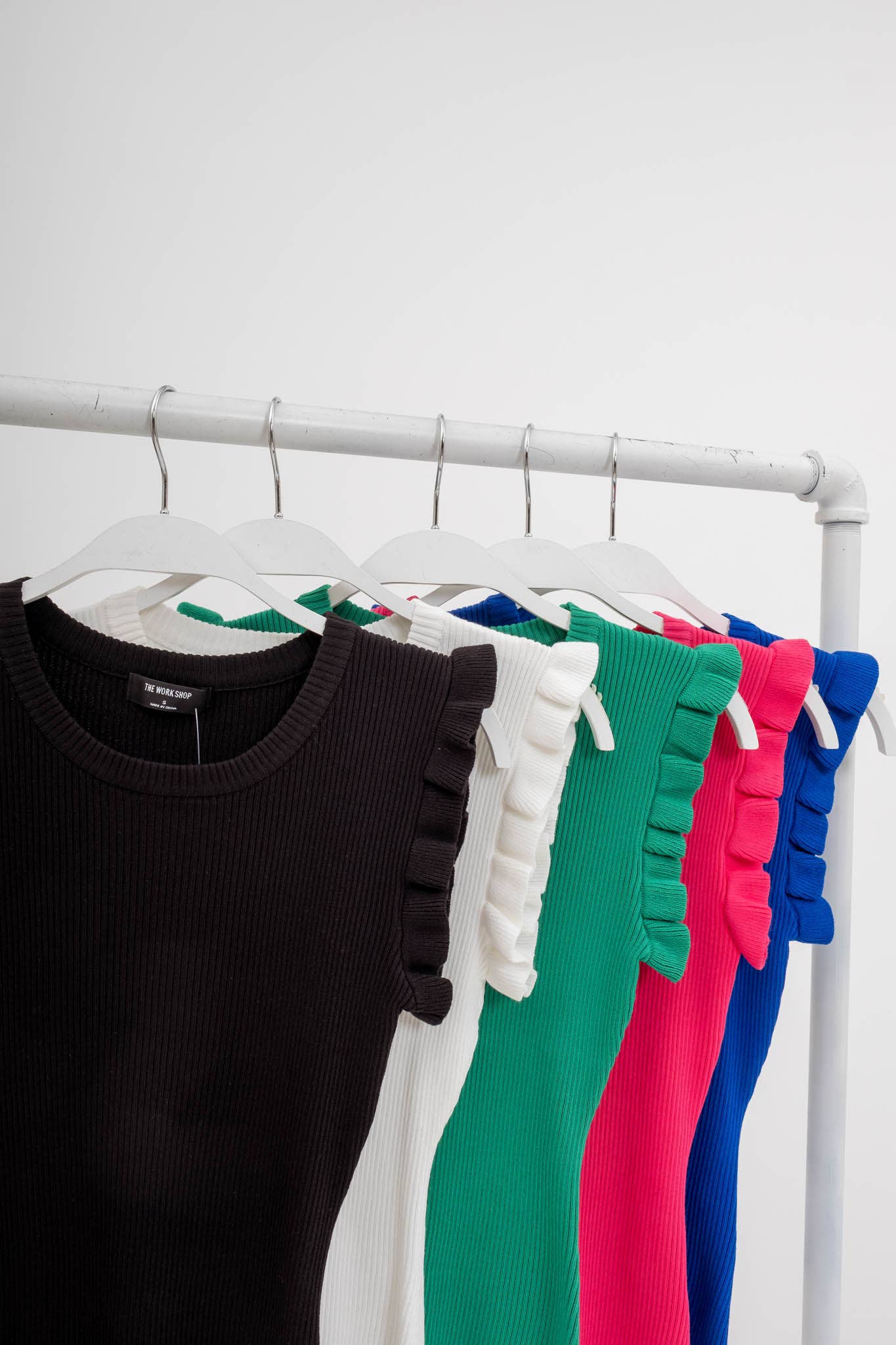 The Workshop Studio - Wholesale Knit Top - Women's - RUFFLE SLEEVELESS SWEATER KNIT TOP22