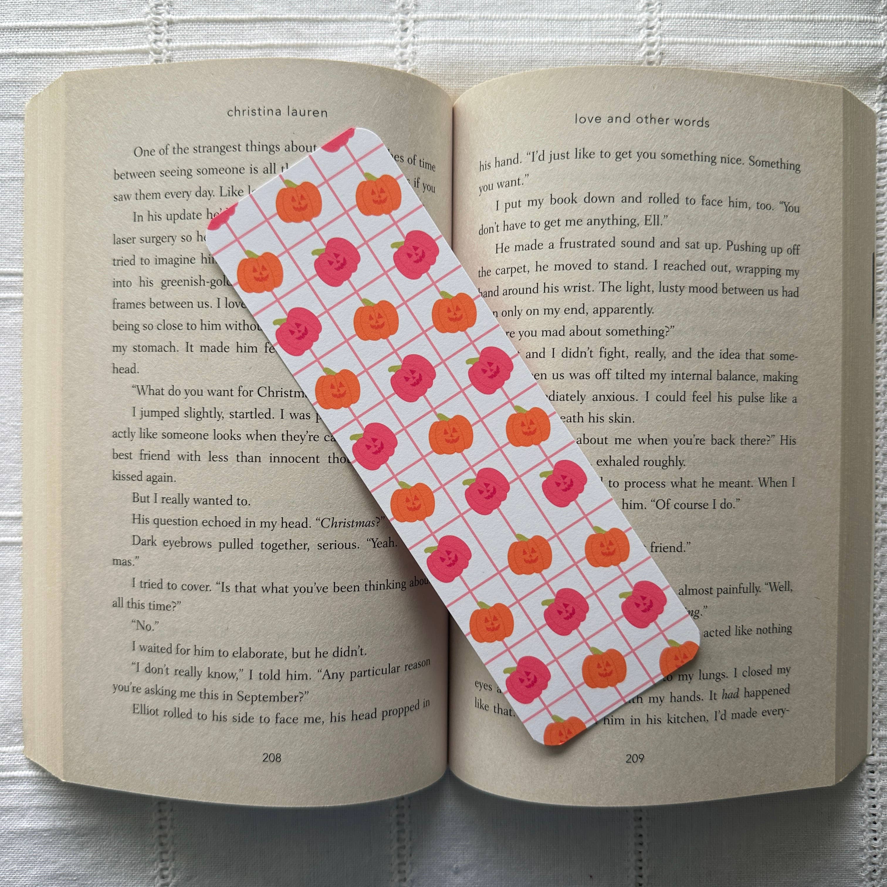 Created by Sav Co - Vente Marque-page - Marque-pages roses en forme de citrouille et de fantômes pour Halloween, cadeau livresque1