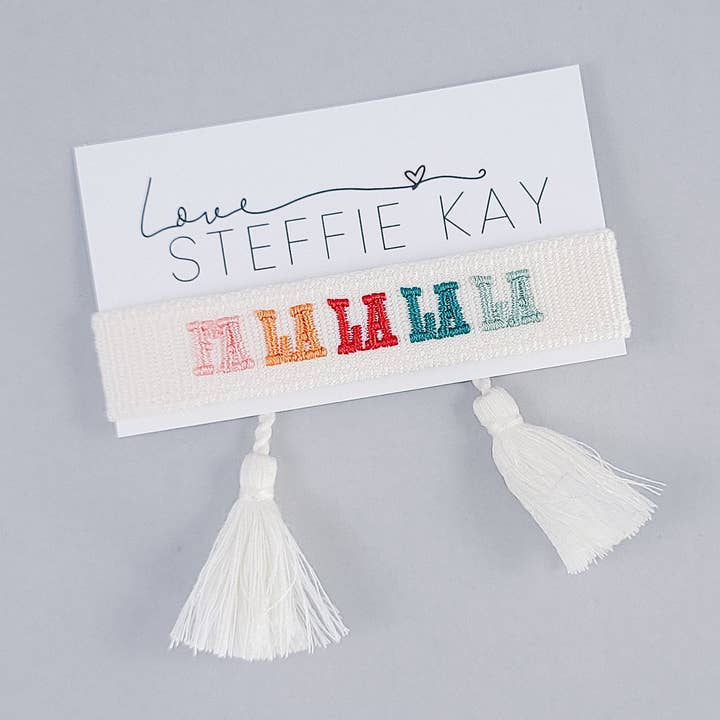 Braccialetto con Nappa Ricamata | Fa La La La La per la vendita all'ingrosso da parte di Love, Steffie Kay