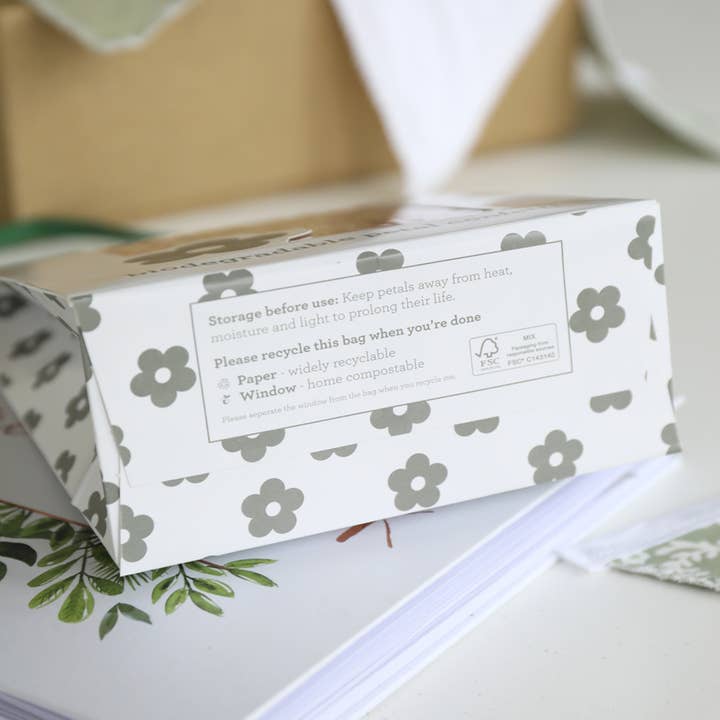 LSF Wholesale – wholesale Confetti – Biodegradable Flower Confetti - Branded Bag (1 Litre)1