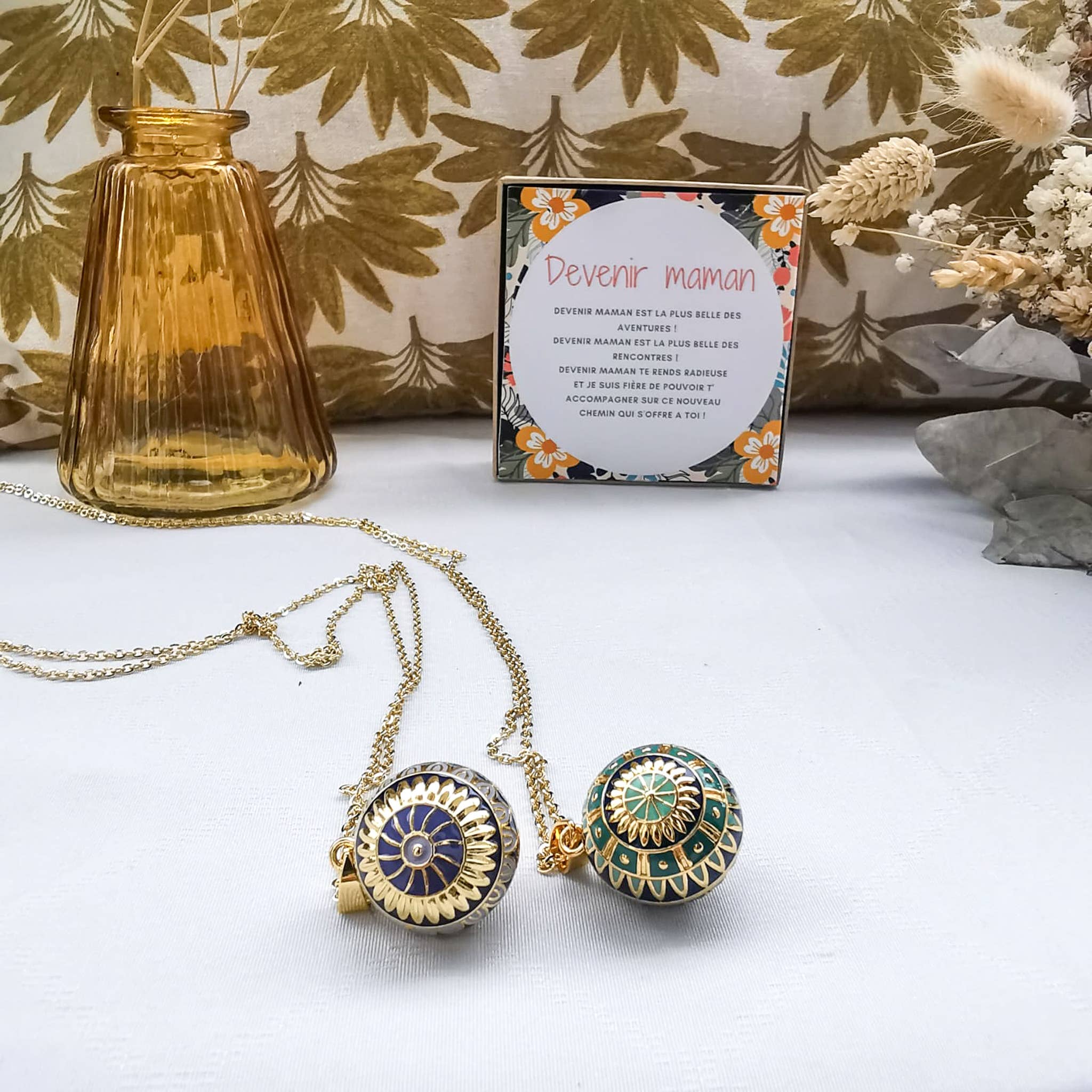 à mes copines - Wholesale Pendant/Charm Necklace - Vintage pregnancy bola1