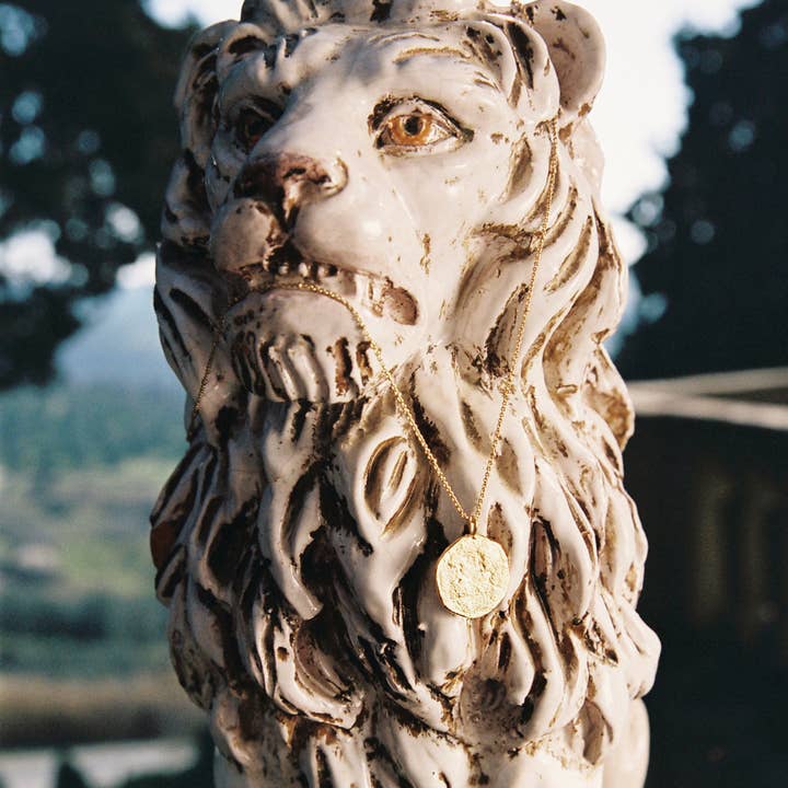 Agapée Jewelry - Vente Colliers à pendentif - Grand collier Luna | Bijoux en or, cadeau imperméable2