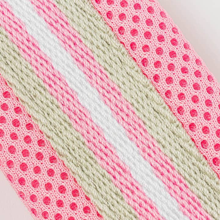 Hugo & Hudson - Wholesale Pet Harness - Dog - Easy Walk V Dog Harness - Pink4