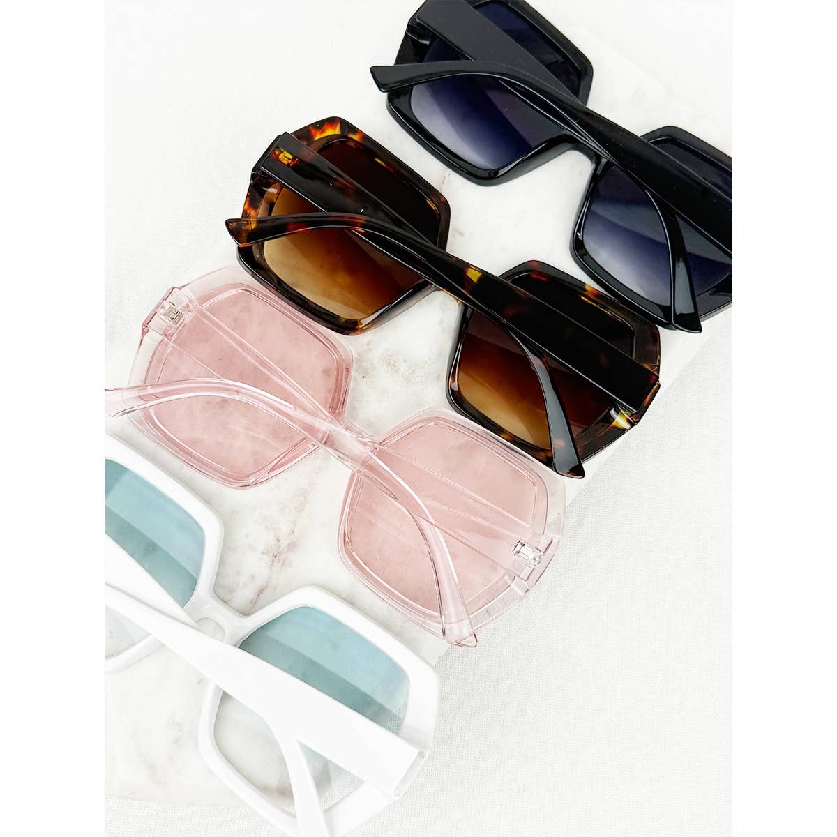 MIX COLOR Karen Fashion Shades Sunglasses for wholesale on Faire3
