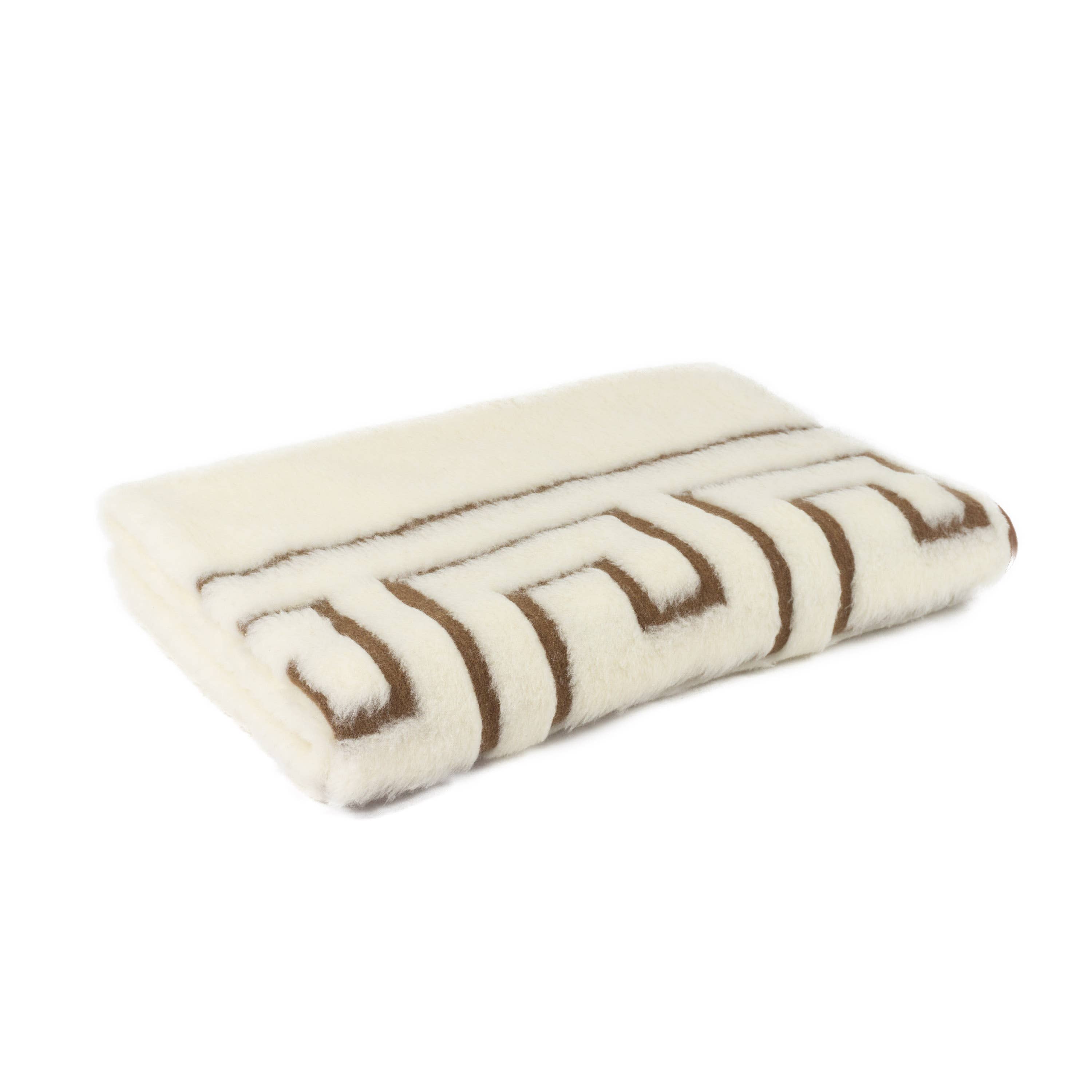 CottoHouse - Wholesale Throw Blanket - Greca Cashmere Blanket / Duvet3