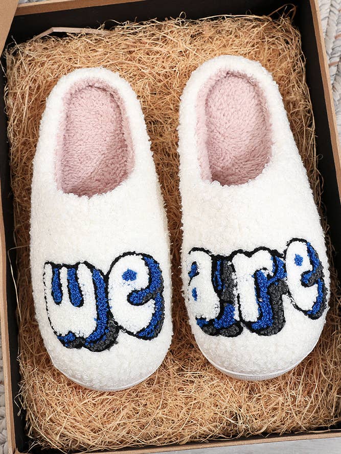 Zapatilla de forro polar con estampado WE ARE ZK1959 para venta al por mayor de UNISHE