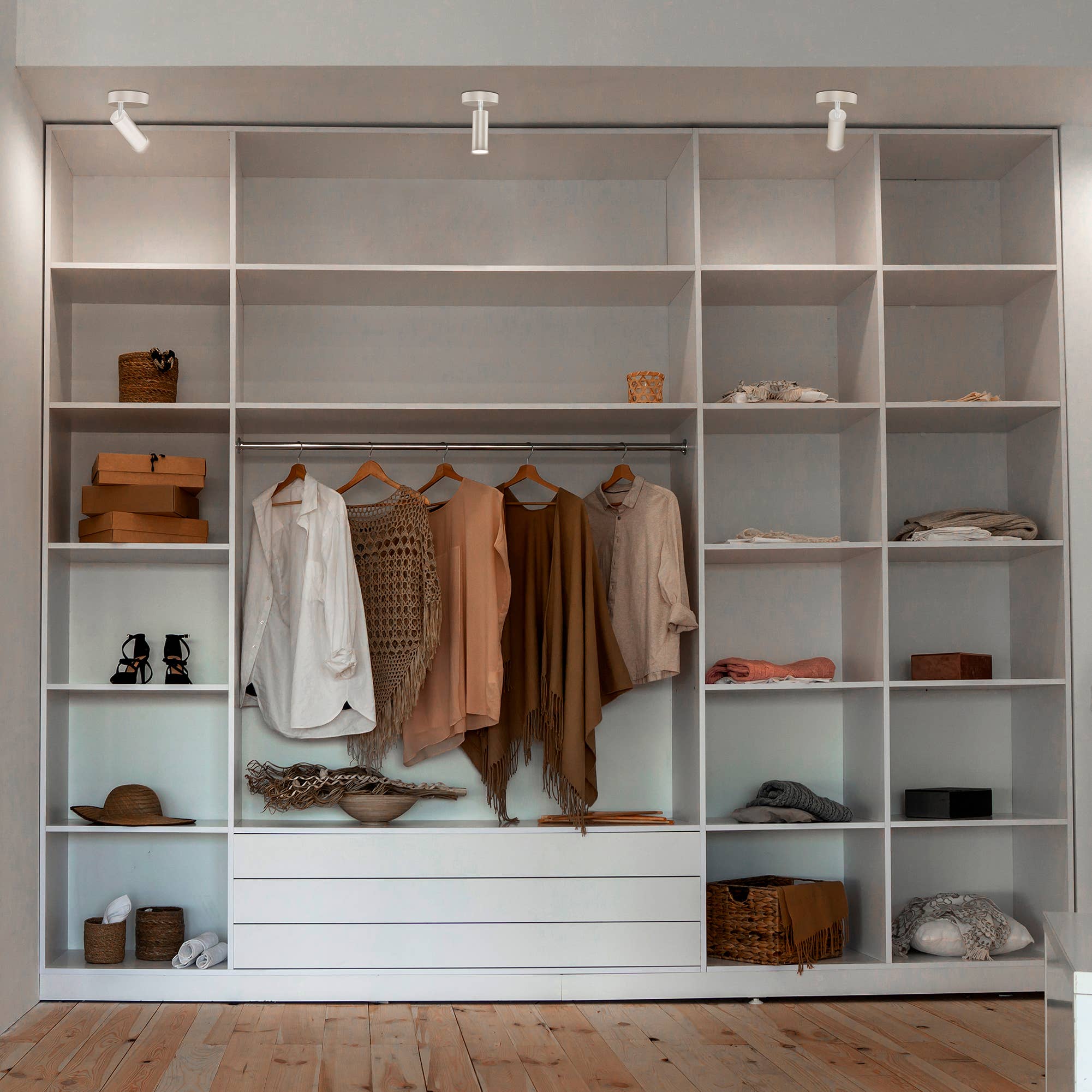 Forlight - Wholesale Accent/Desk Lamp - Logos Single Focus LED Projector Warm White 3000K1