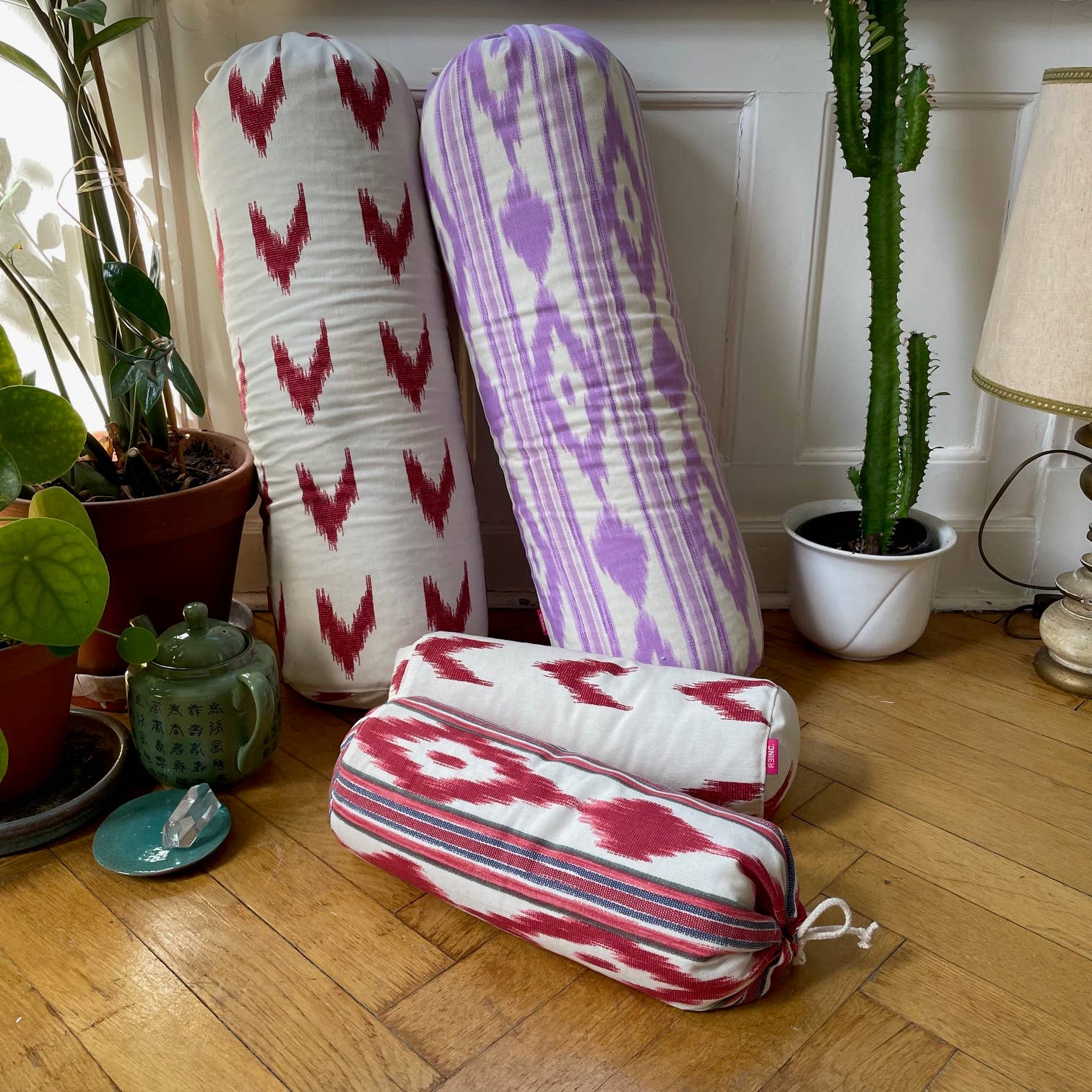 reinc. - Wholesale Yoga Block/Bolster - Organic yoga travel pillow, Summer Vibes Mallorca red3