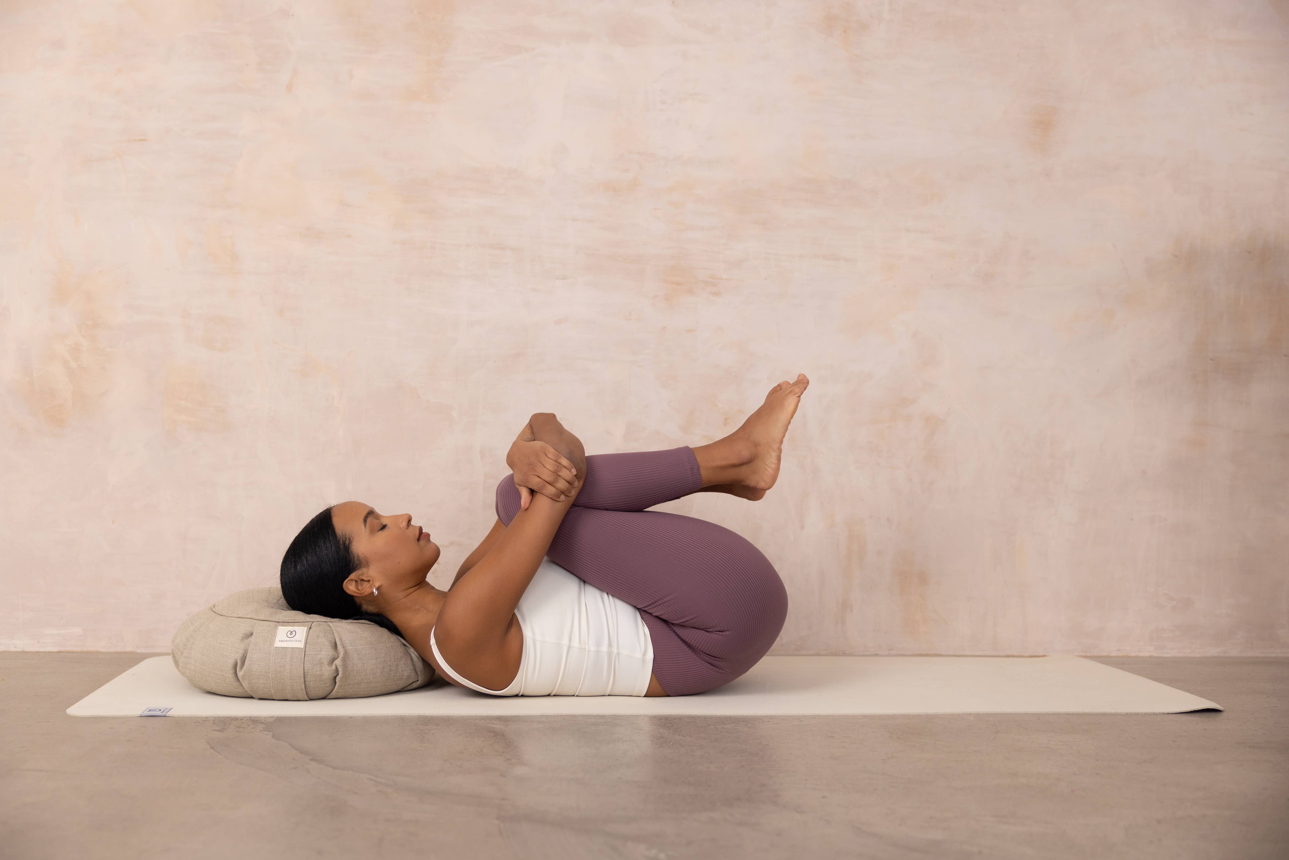 Yogamatters - Vente Brique et coussin de yoga - Coussin de méditation Zafu en chanvre et sarrasin biologique Yogamatters - Naturel1