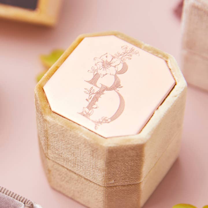 The Mrs. Box - Vente Boîte/rangement à bijoux - Le single Eastleigh Bevel2