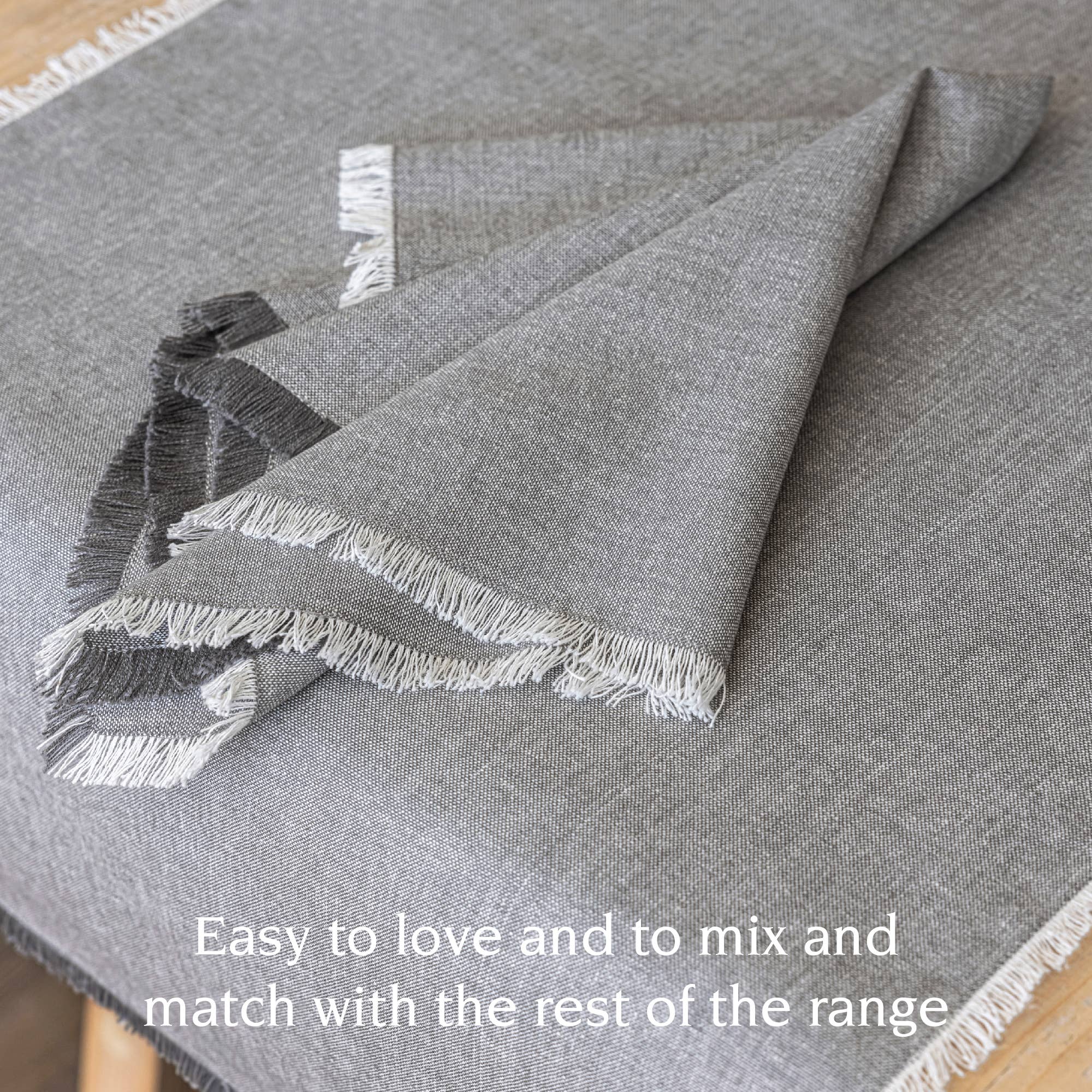 over&back - Wholesale Dinner & Cloth Napkin - Frayed Chambray Napkins – Set of 48