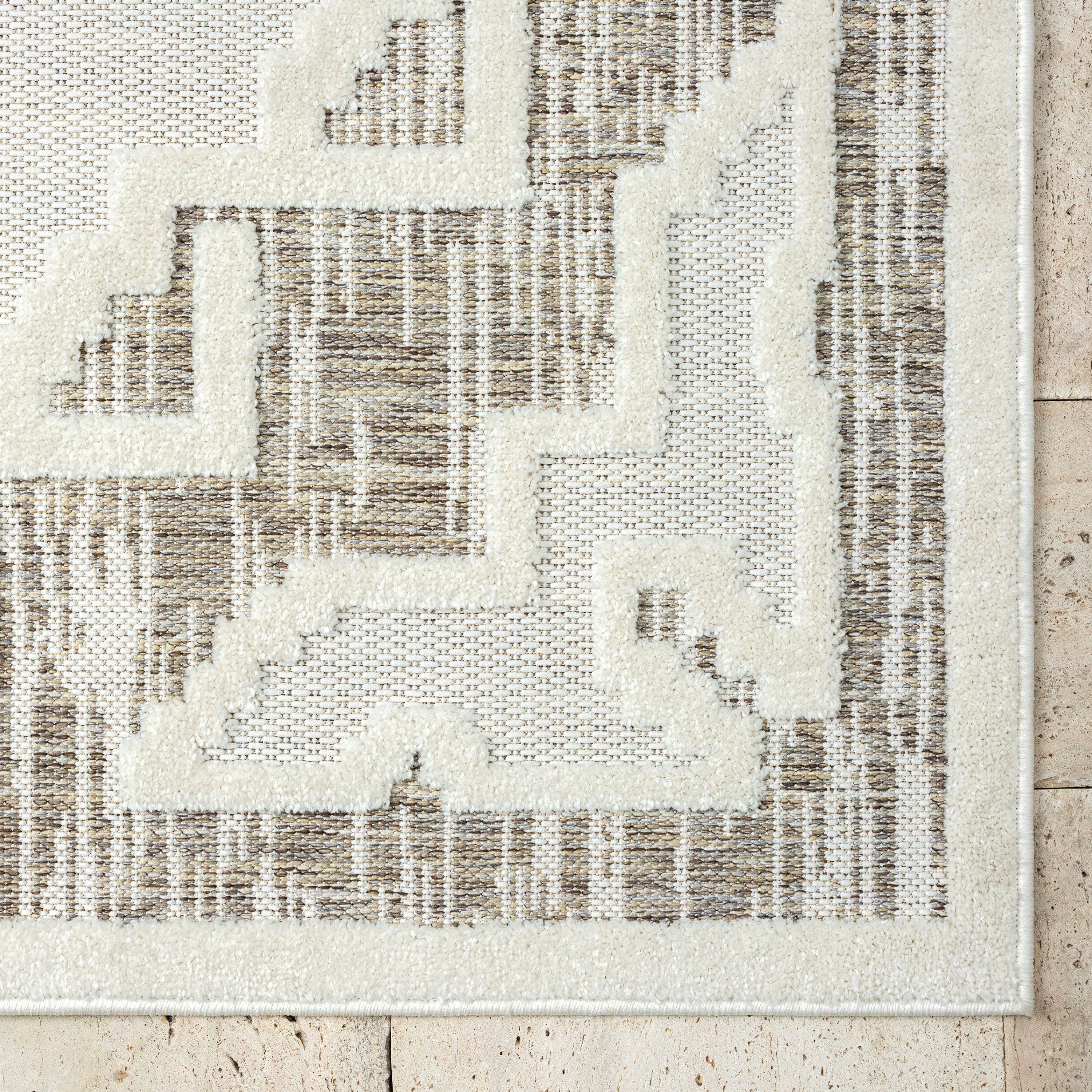 Abani Rugs - Wholesale Area Rug - Abani Indoor/Outdoor Tribal Medallion Beige Area Rug3