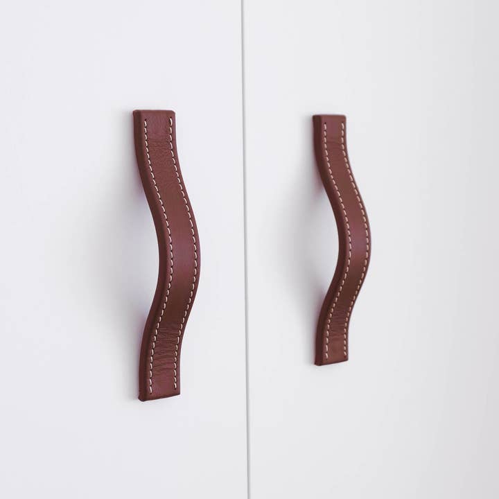 FIRENZE-PRESTIGE - 47 colors - 4 sizes - 7 seam colors for wholesale by minimaro - luxury furniture handles