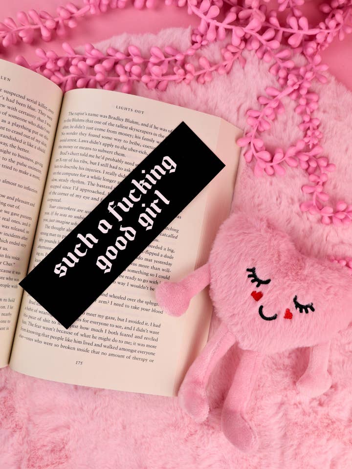 Sådan en skide god pige bogmærke til læsere af mørk romantik for engroshandel hos Miessol