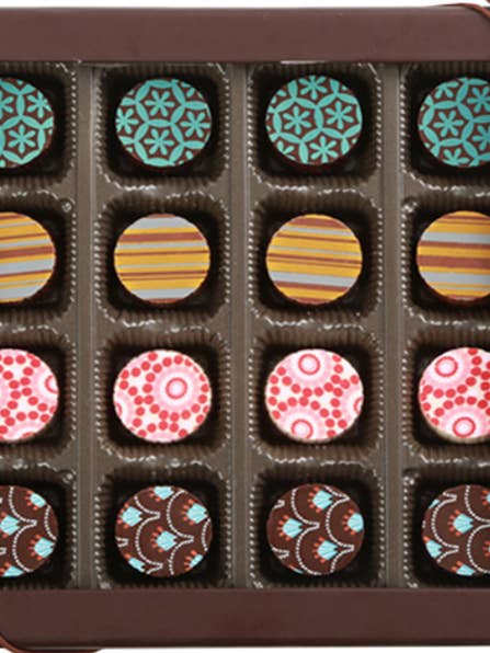 16-teilige Geschenkbox mit verschiedenen Trüffeln für den Großhandel von Chocolate Works