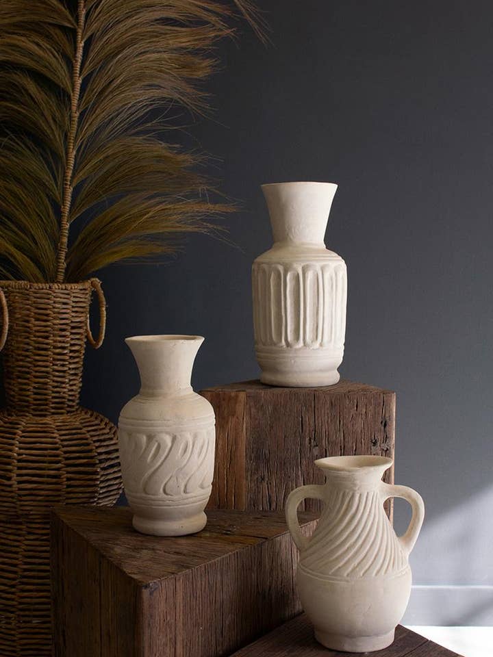 SET OF THREE PAPER MACHE VASES for wholesale by Kalalou