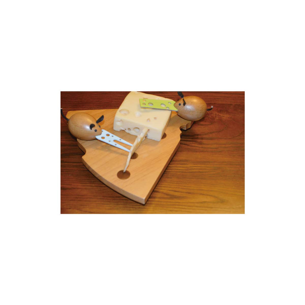 Peterson Housewares & Artwares – wholesale Cheese board – Rubber wood 2 mouse cheese board set1