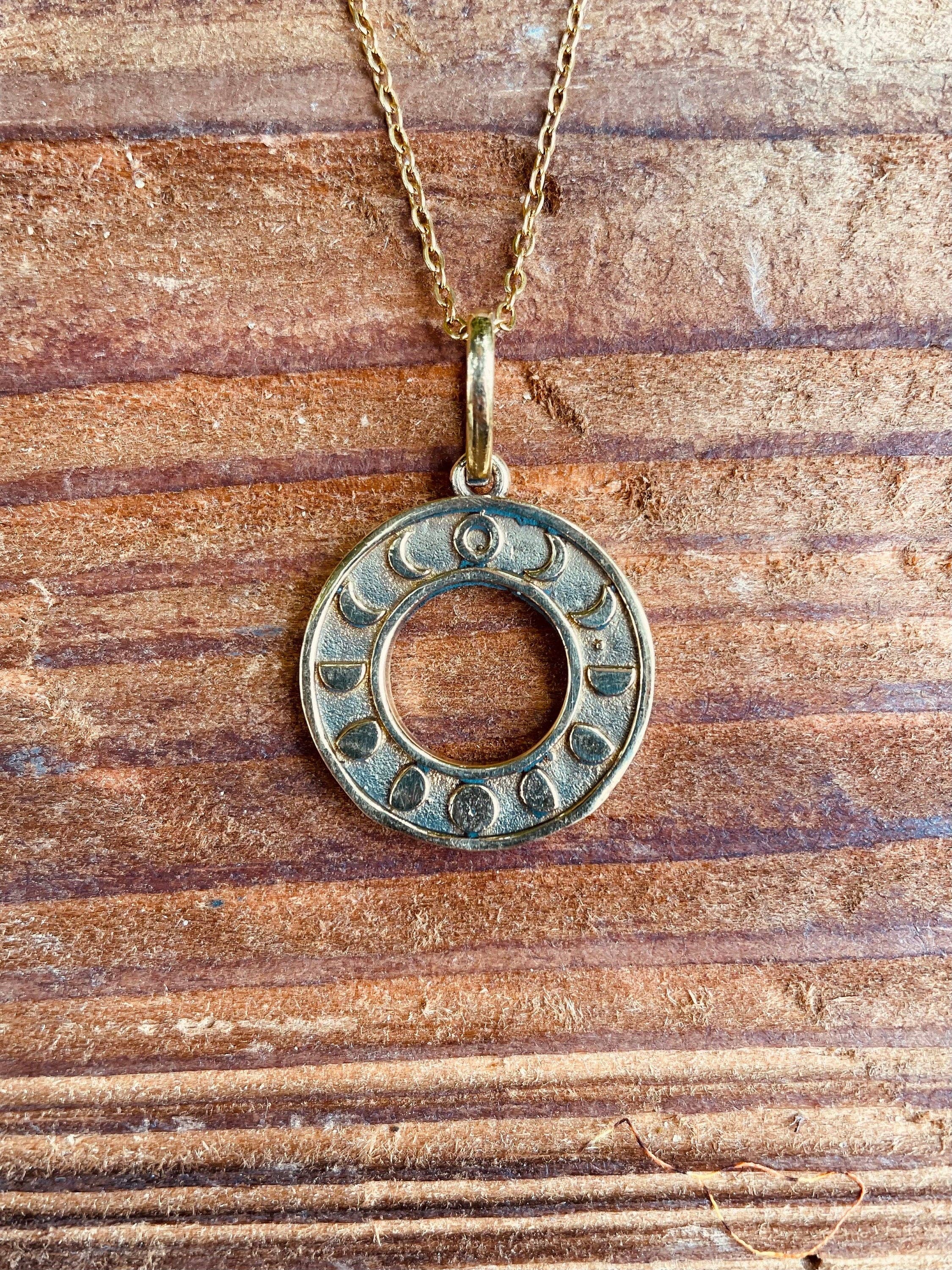 Kaali Boutique - Wholesale Pendant/Charm Necklace - Lunar Calendar Necklace / Moon Phases / Hypoallergenic / Gold / Yoga / Reiki / Boho / Hippie / Rustic / Ethnic / Crystals / Third Eye /1