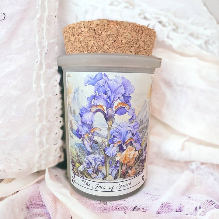 Vela Flower Power © — Vintage Botanic Iris Flowers Divine para venta al por mayor de Montana Farmacy