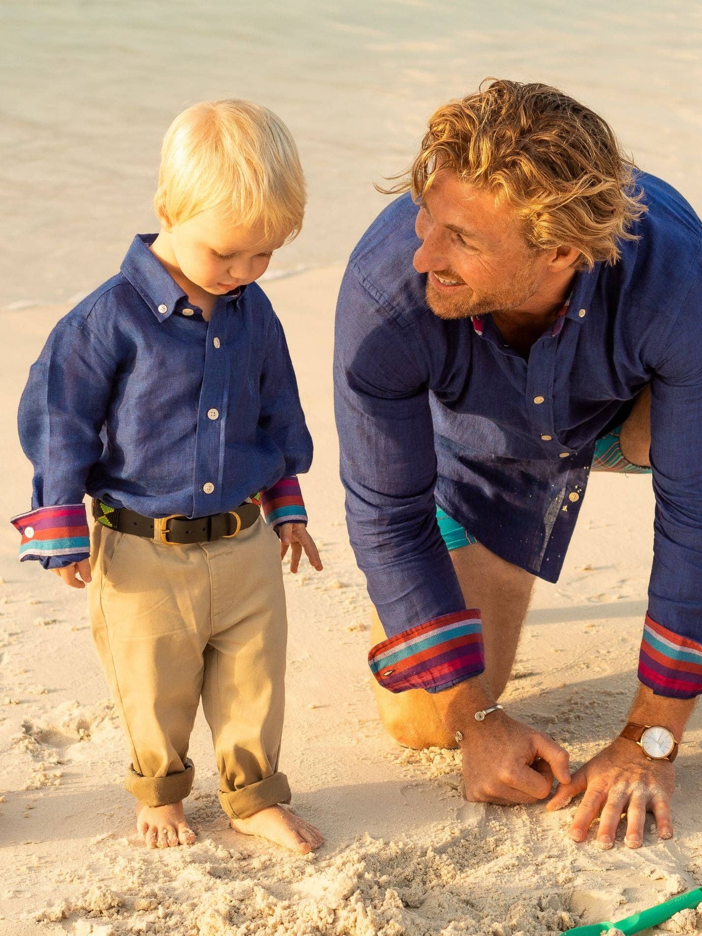 KOY CLOTHING - Venta al por mayor Camisa con botones - Niños - Camisa de Lino Azul Real para Niños0