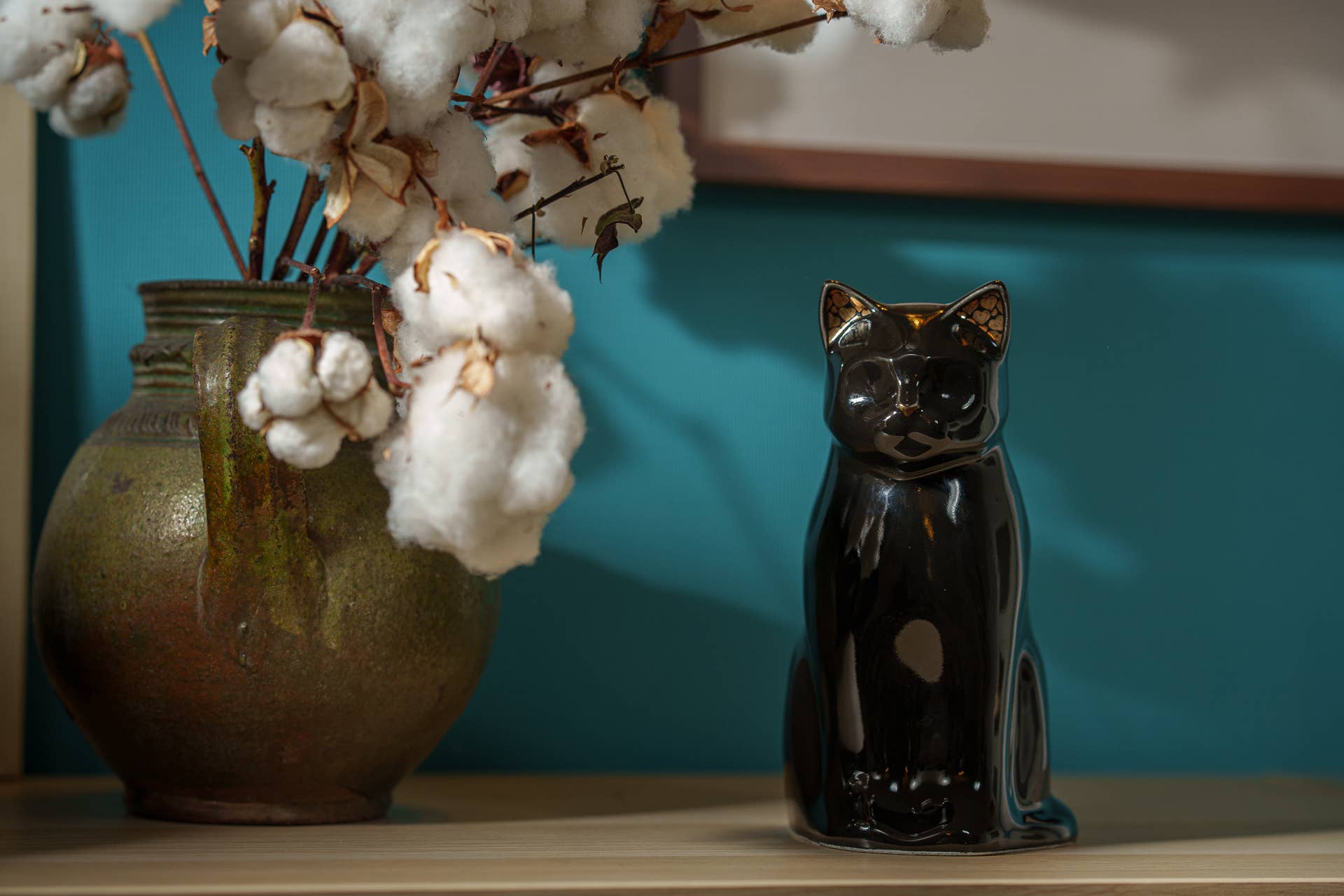 Pulvis Art Urns – Großhandel Haustier-Urne/Andenken-Box – "Meow" Tierurne für Katze – Schwarz | Keramik6
