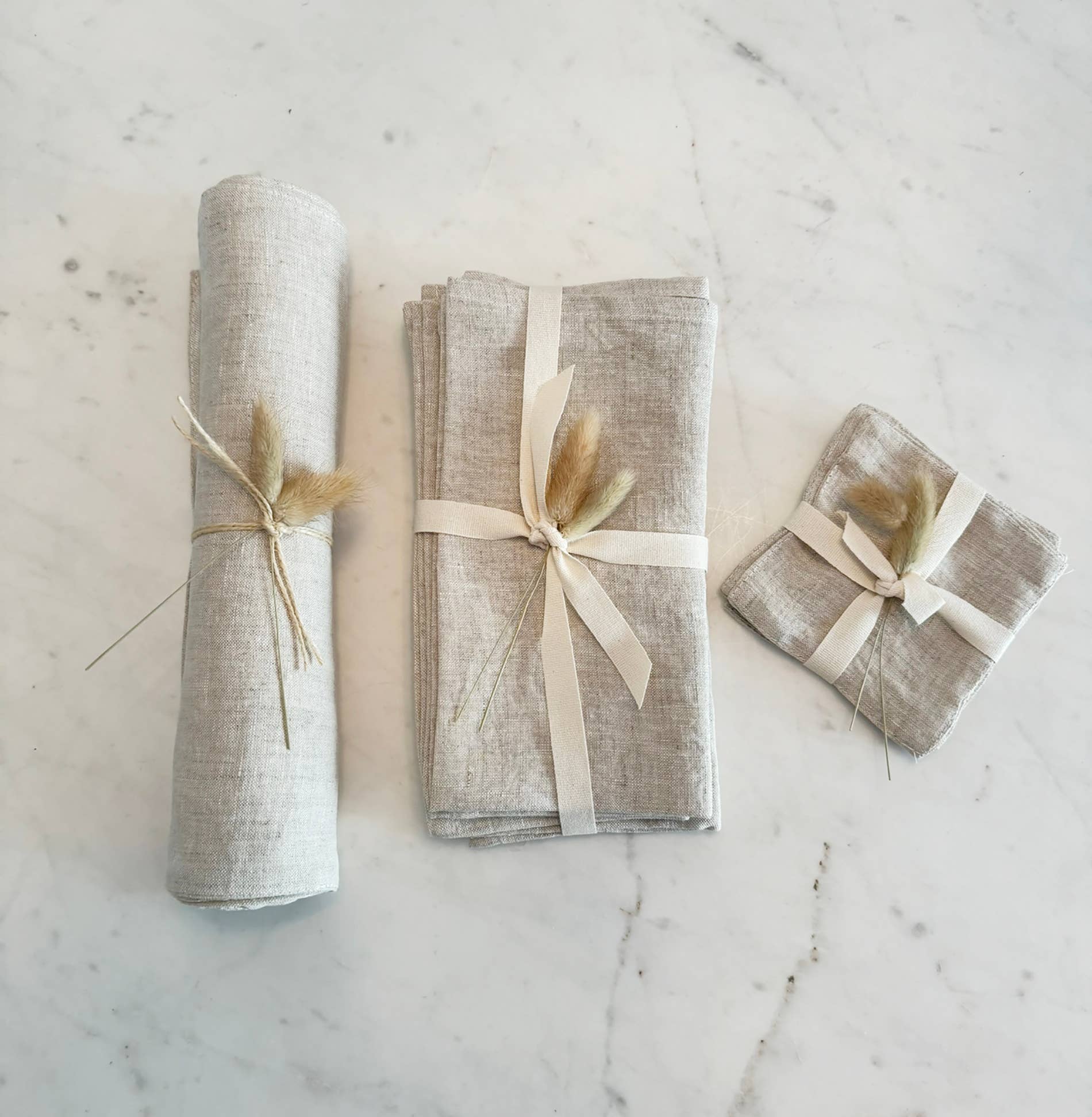 Andaluca - Wholesale Dinner & Cloth Napkin - Natural Linen Napkins Set of 4 Napkins2