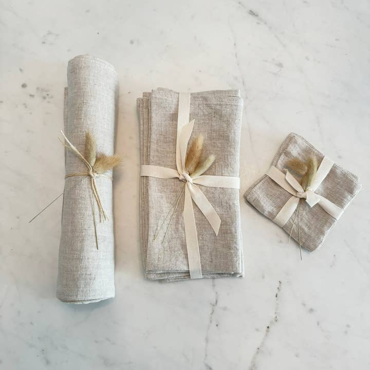 Andaluca - Wholesale Dinner & Cloth Napkin - Natural Linen Napkins Set of 4 Napkins2