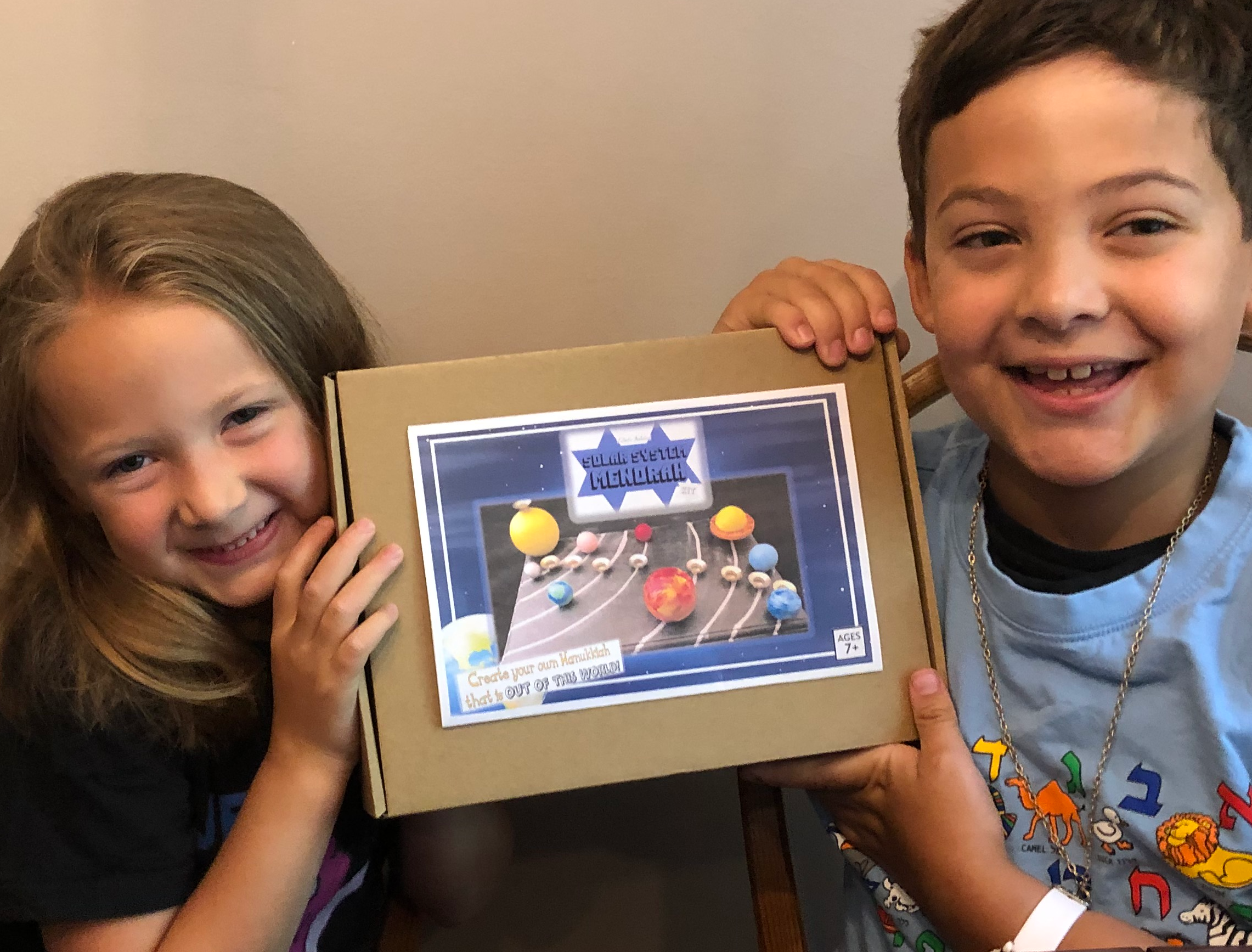 Eclectic Judaica - Wholesale DIY Craft Kit - Kids - Solar System Menorah Kit1