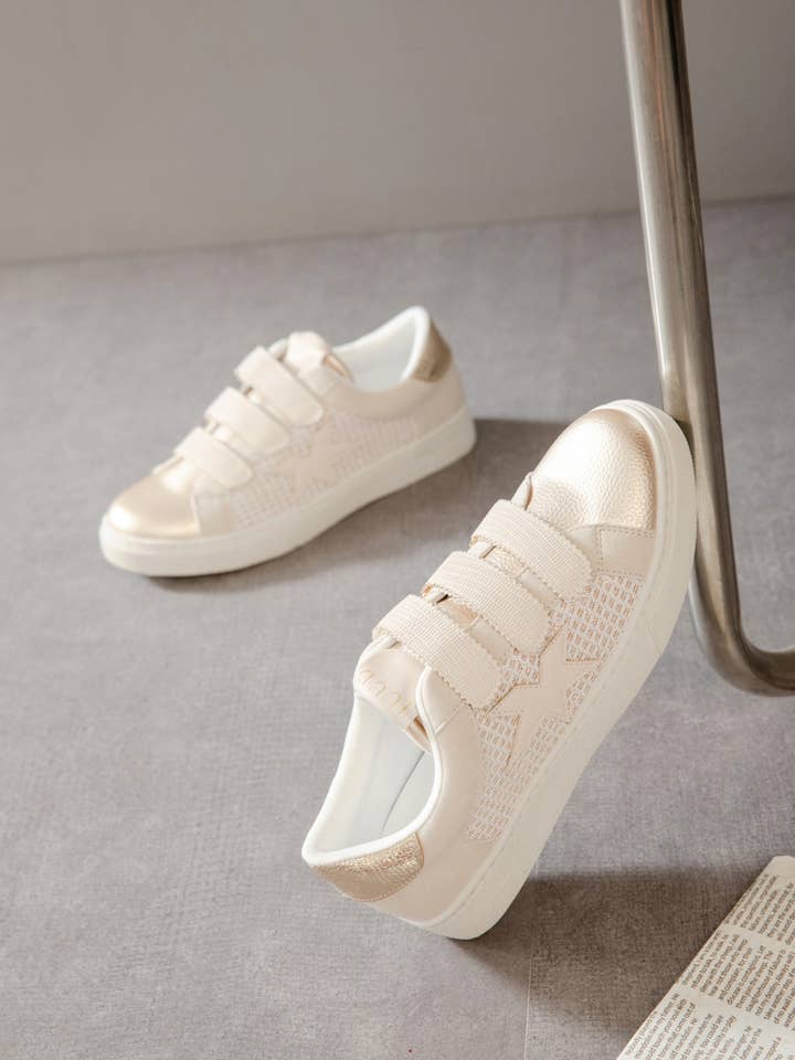 ERYNN - Wholesale Lifestyle Sneakers - Women's - BASKET A SCRATCH - LOLA6