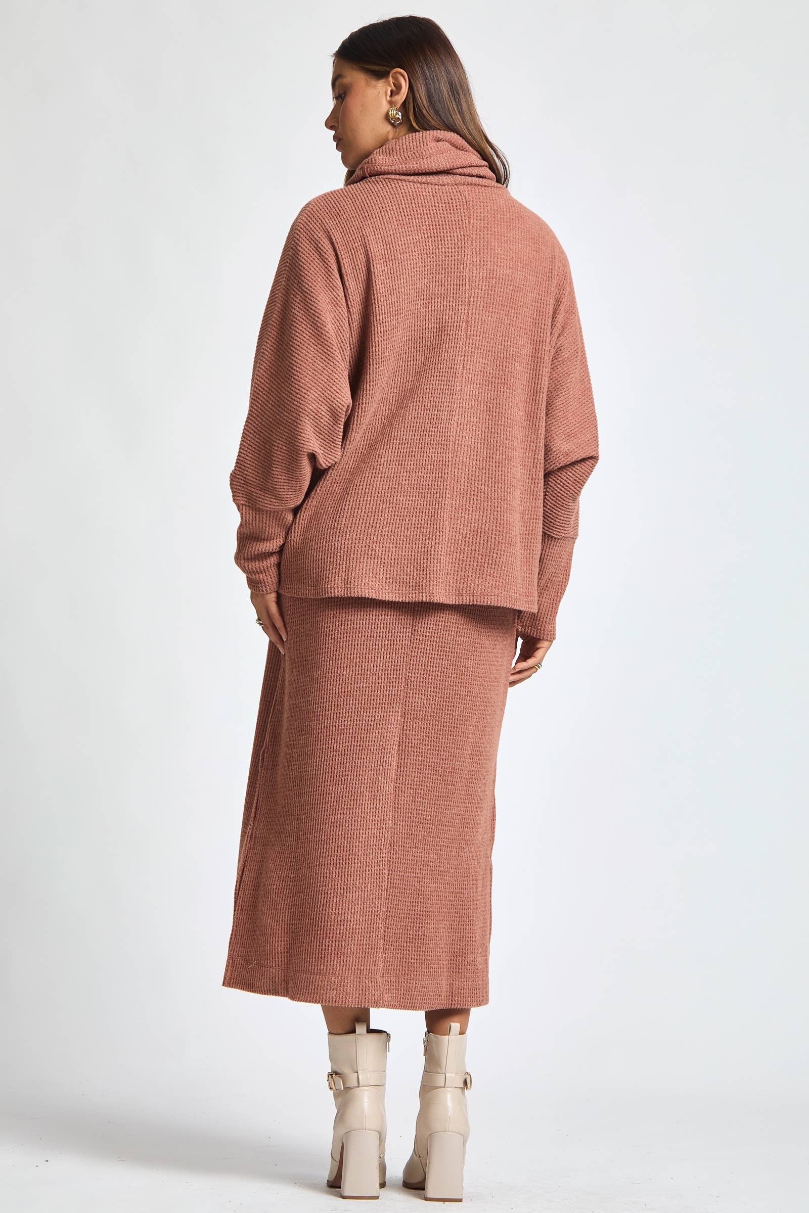 Dear Scarlett – Conjuntos Casual - Mulher por atacado – Conjunto de Camadas Térmicas Aconchegante de 2 Peças2