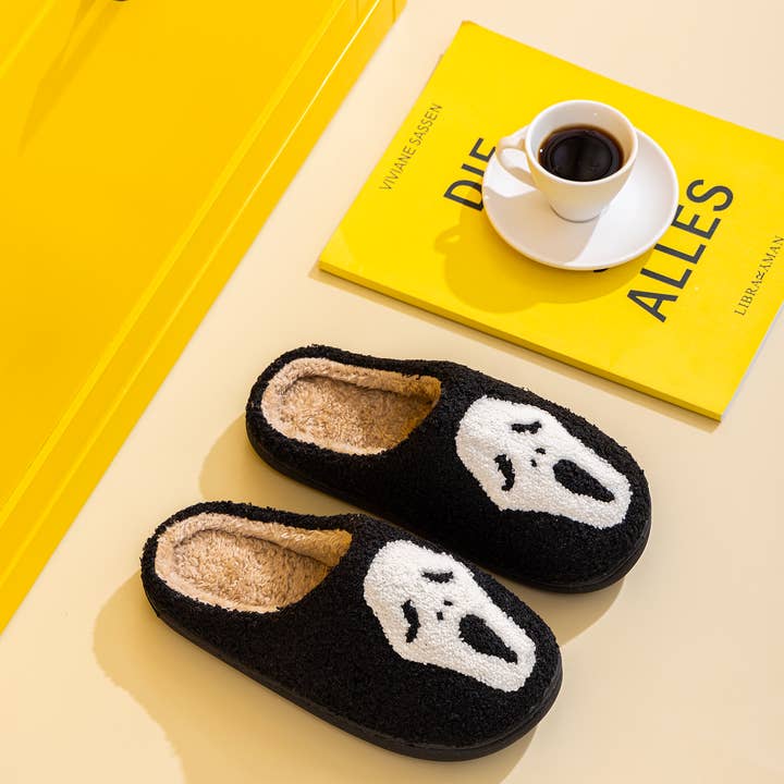 Halloween Screaming Face Soft Comfy Warm House Slipper for wholesale by Shop Lev