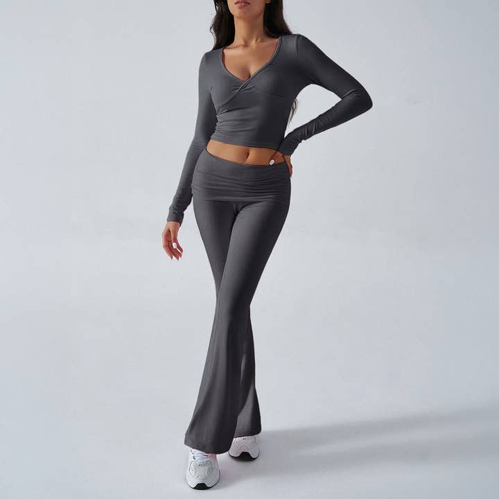 EmberLoom - Wholesale Lounge Set - Women's - Women's Solid V-Neck Knit Slim Fit Top and Pants Set