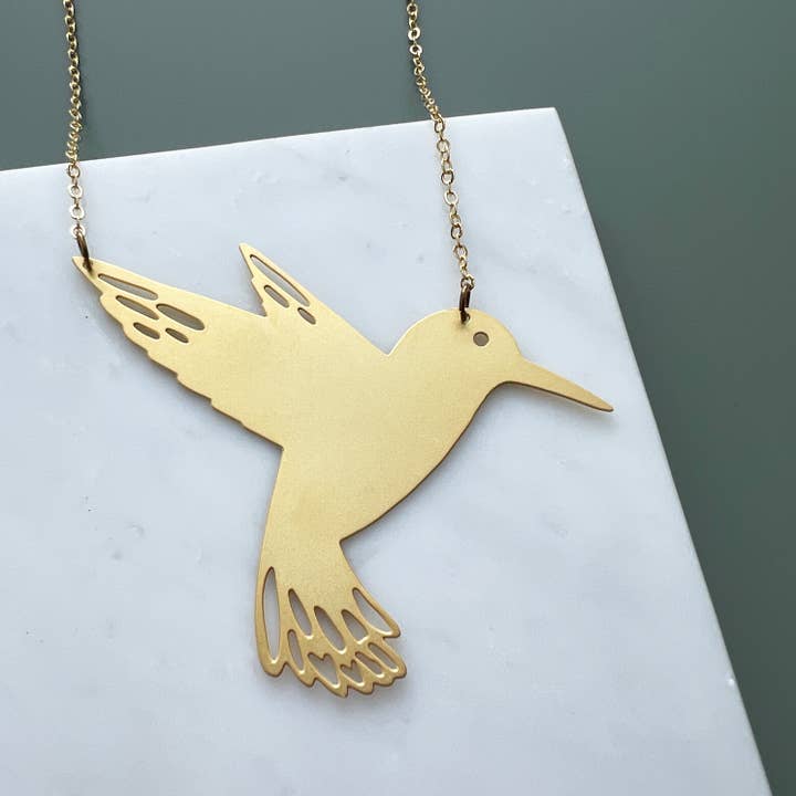 MicaPeet – wholesale Pendant/charm necklace – Gold Hummingbird Necklace 4