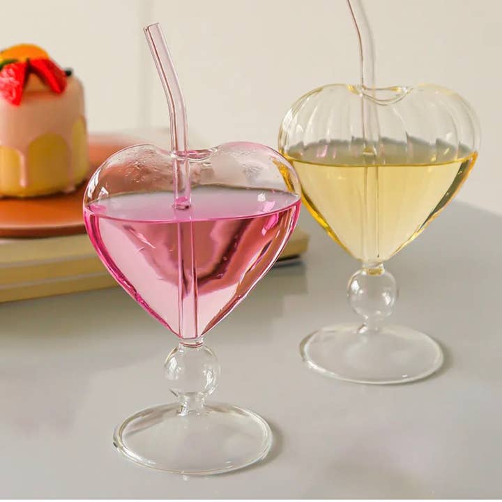Copo de Cocktail em Forma de Coração com Palhinha por atacado de Serenity Collective