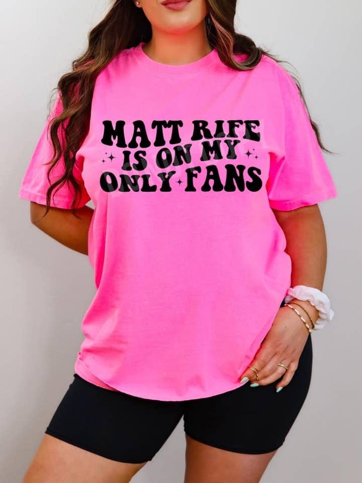 Matt Rife skjorte for engroshandel hos Trendy Threads Designs LLC